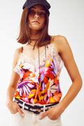 Blusa com detalhes em renda e estampa floral multicolorida