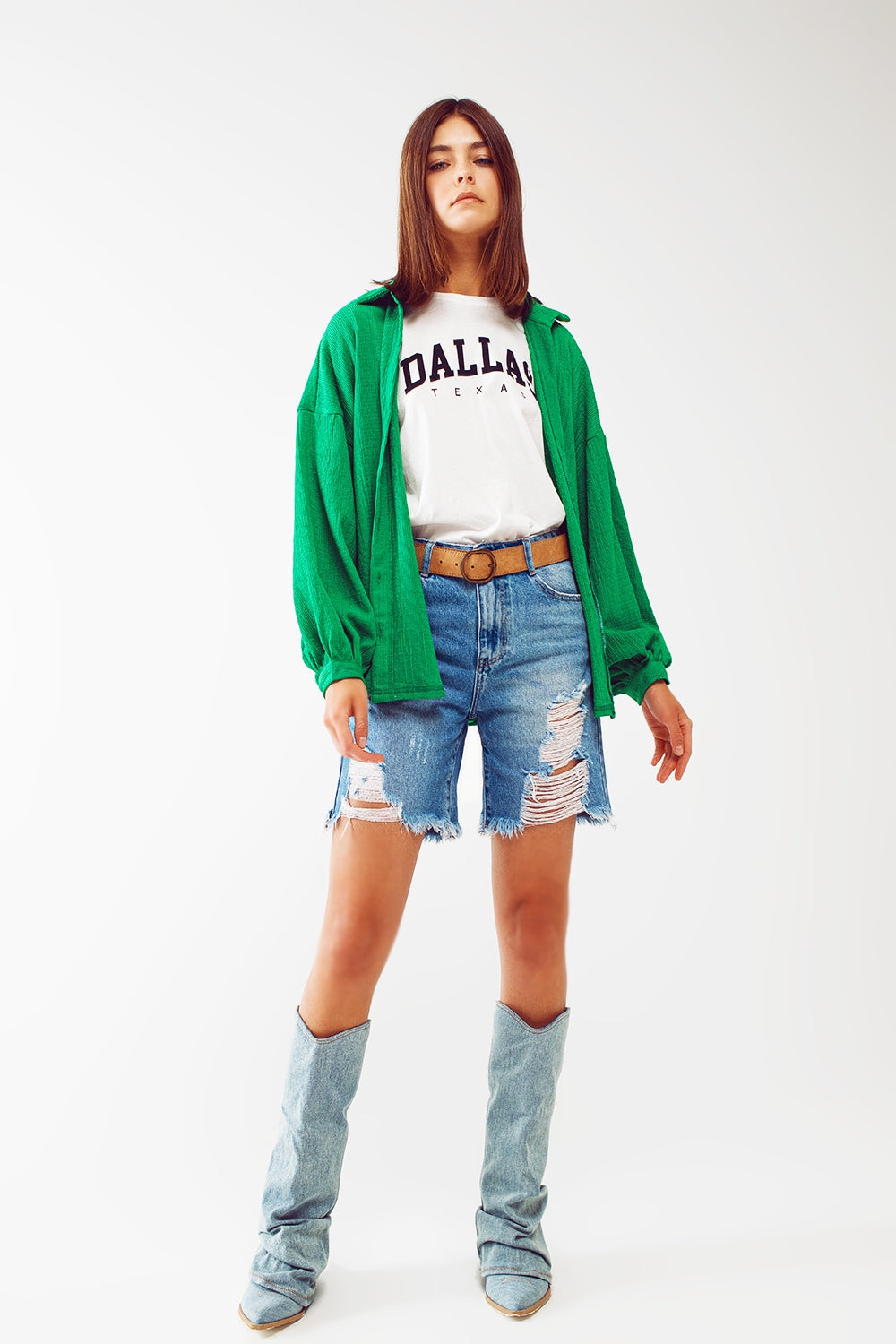 Camisa com textura e mangas bufantes em verde