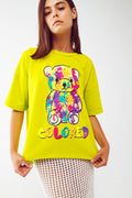 Camiseta lime folgada com urso colorido