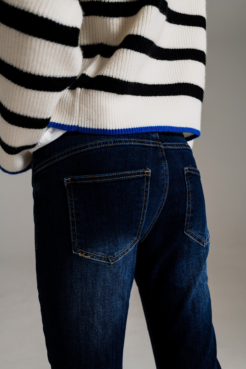 Calças de ganga skinny de lavagem escura com elastano elástico