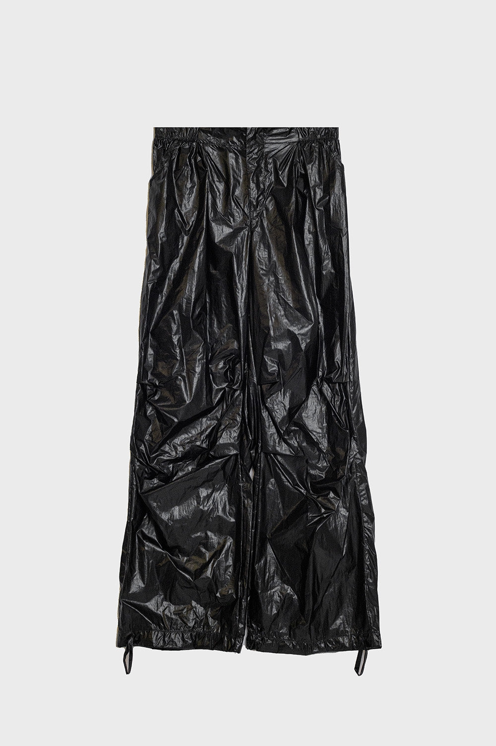 Calças metálicas preto oversized com zíper