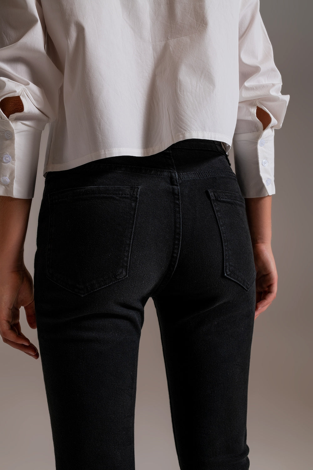 Calças de ganga skinny básica em preto