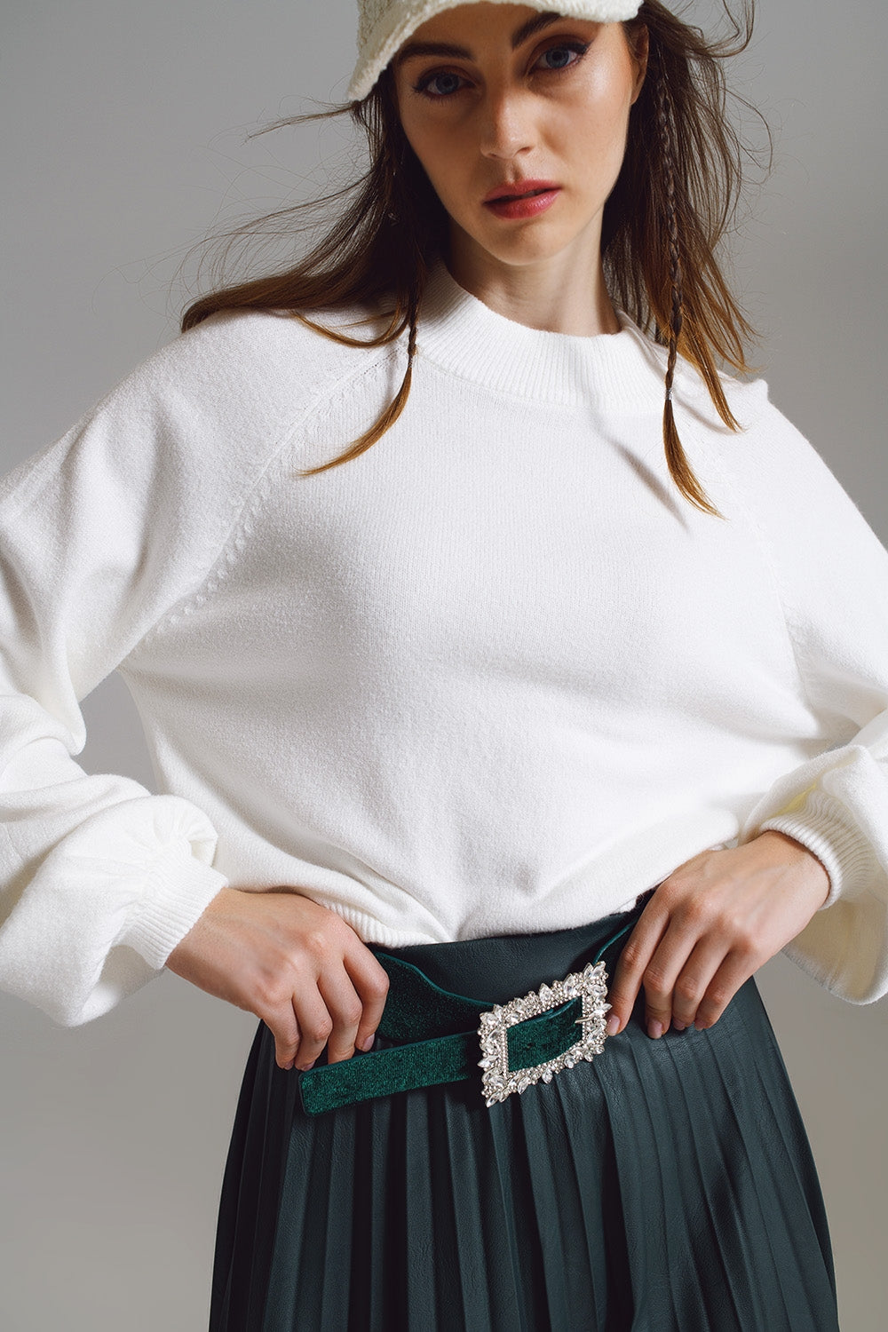 camisola branca de estilo descontraído com mangas balão