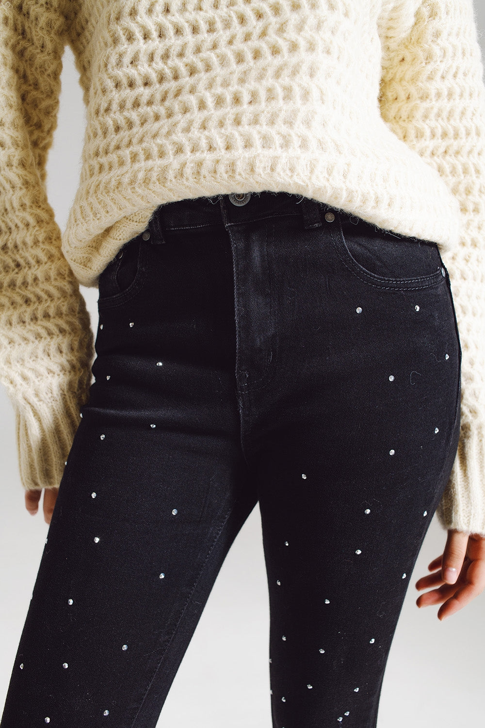 Calças de ganga skinny com apliques de strass em preto