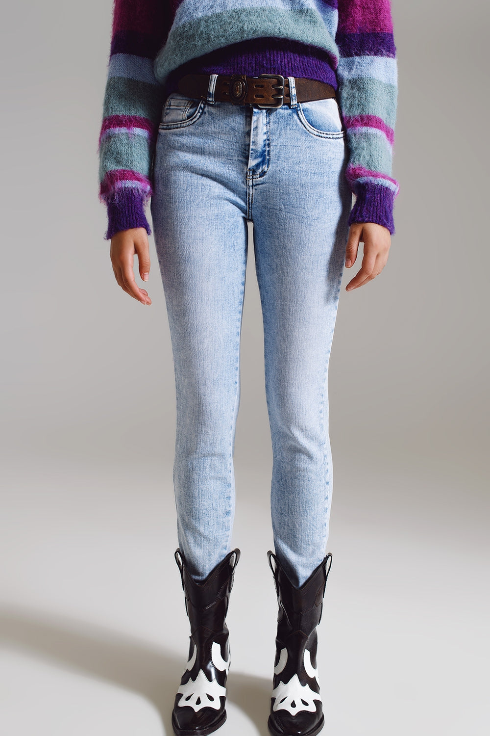 Calças de ganga super skinny em lavagem azul claro