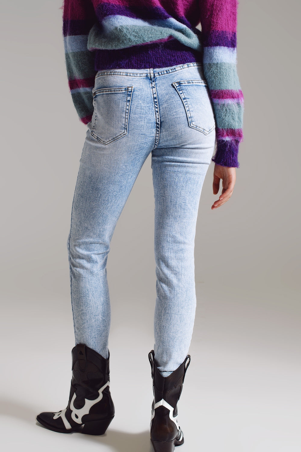 Calças de ganga super skinny em lavagem azul claro