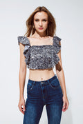 Top cropped com lantejoulas e glitter em prata