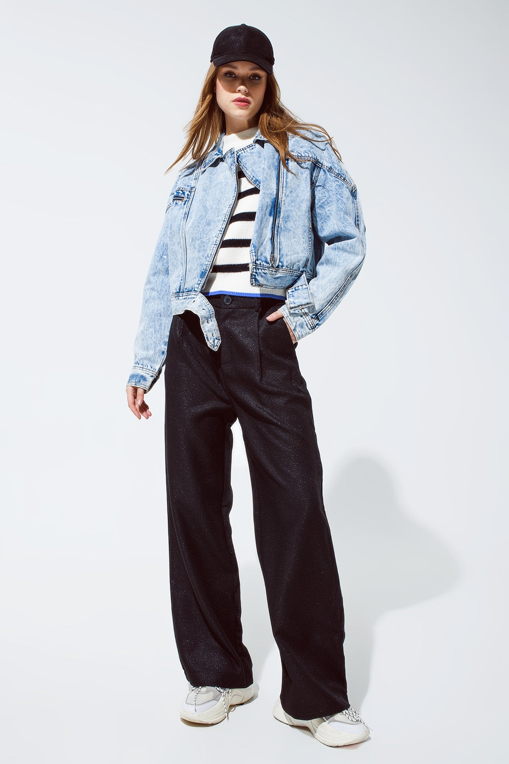 Pantalão oversized em preto