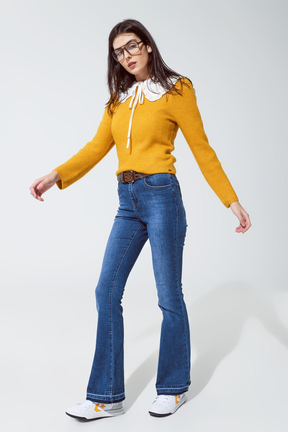 Calças de ganga skinny flare azuis médias