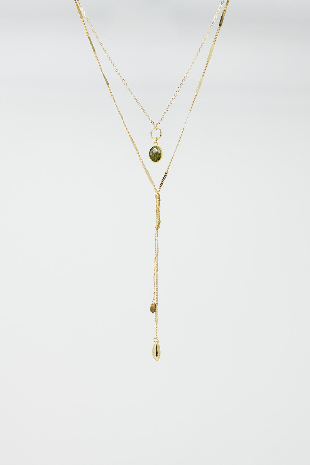 Colar longo 2 em 1 dourado com pedras verdes e douradas