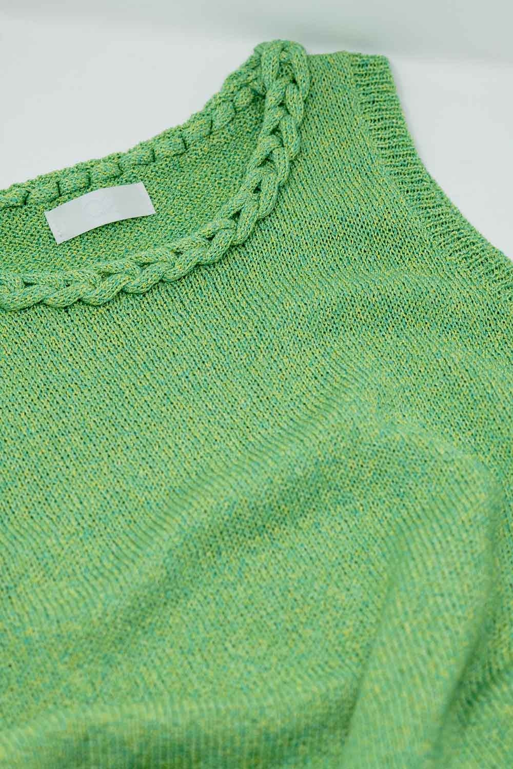 Vestido midi de malha com pormenor entrançado em verde