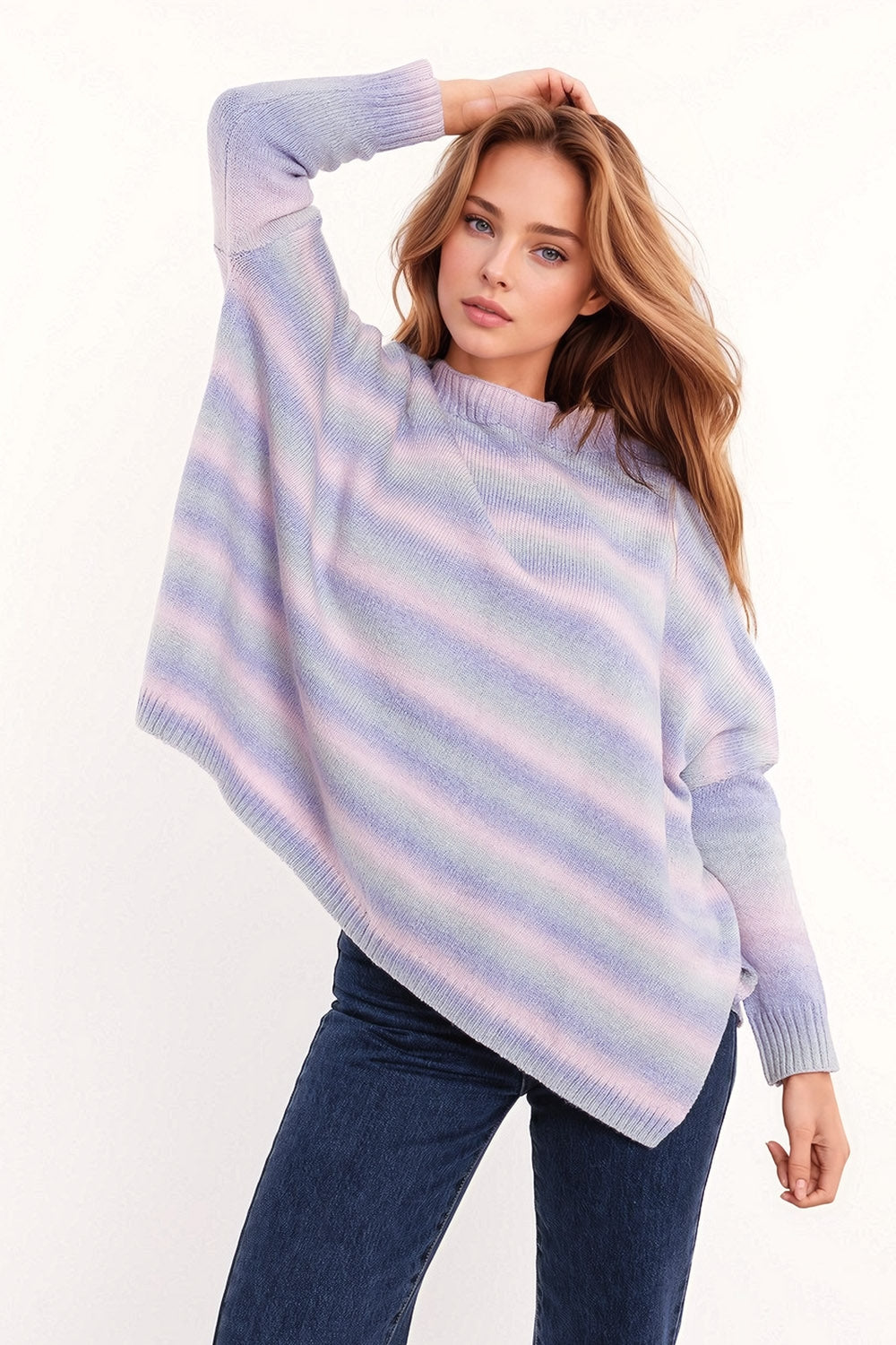 Camisola de gola alta de grandes dimensões multicolorida em tons de roxo com fendas laterais