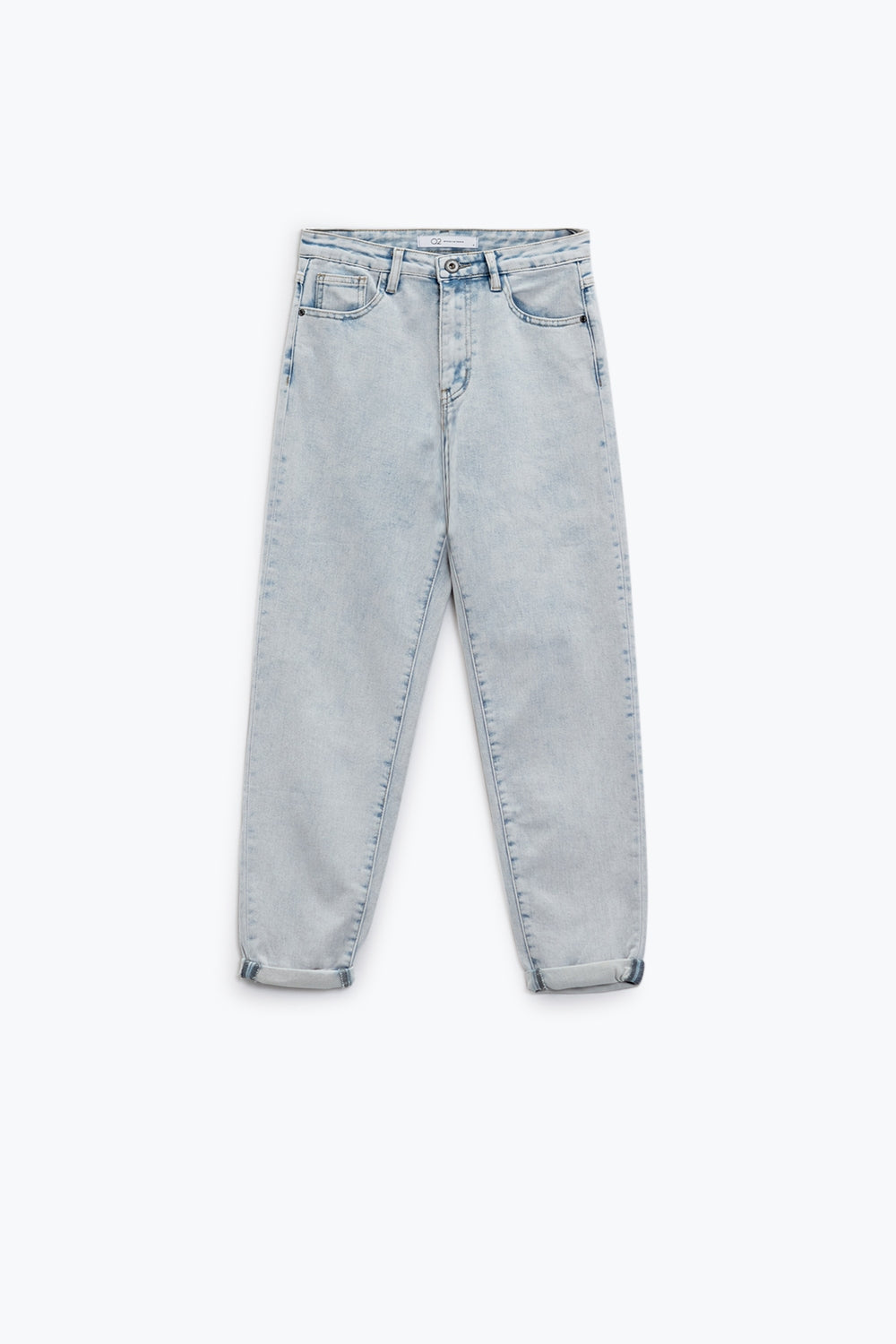 Cinco bolsos efeito mom jeans wash com bainha dobrada