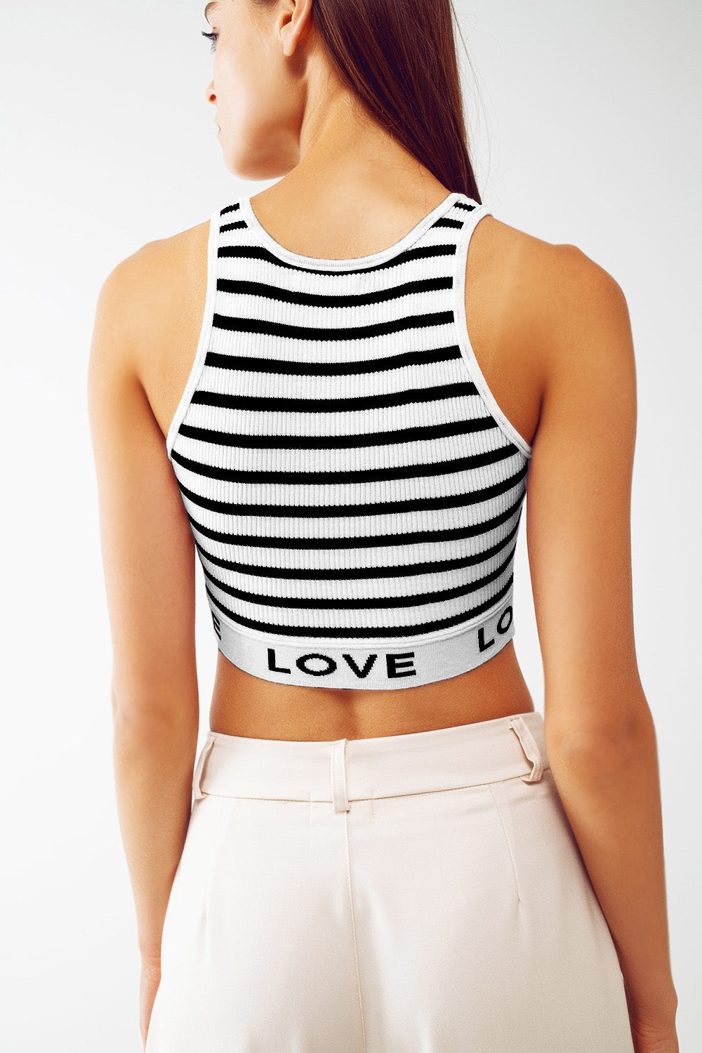 Top cropped listrado com texto de amor em branco