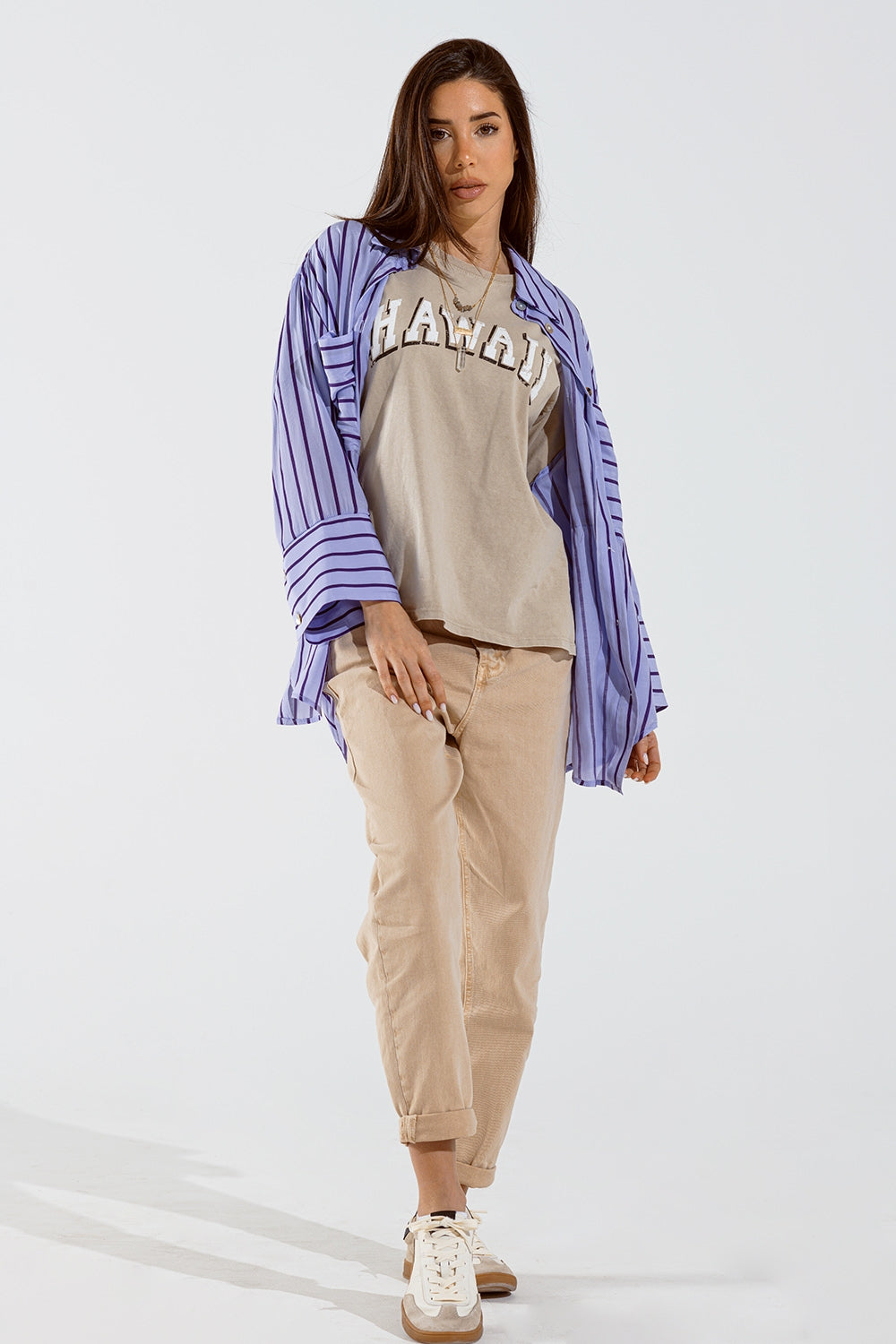 Camisa Lavanda com riscas roxas e bolsos no peito