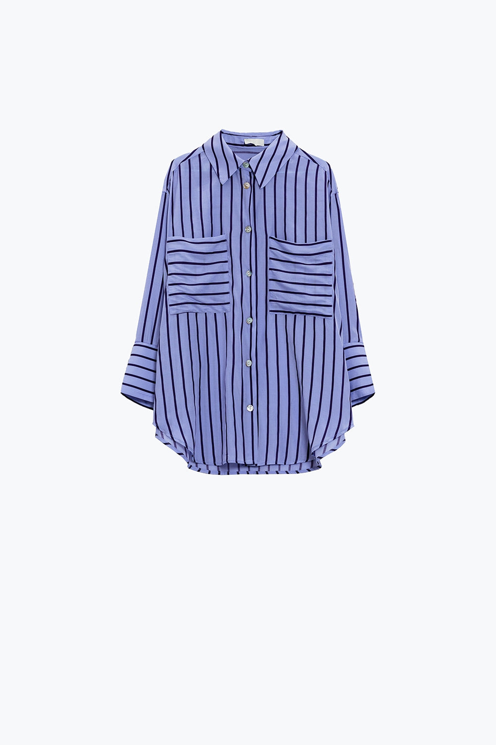 Camisa Lavanda com riscas roxas e bolsos no peito