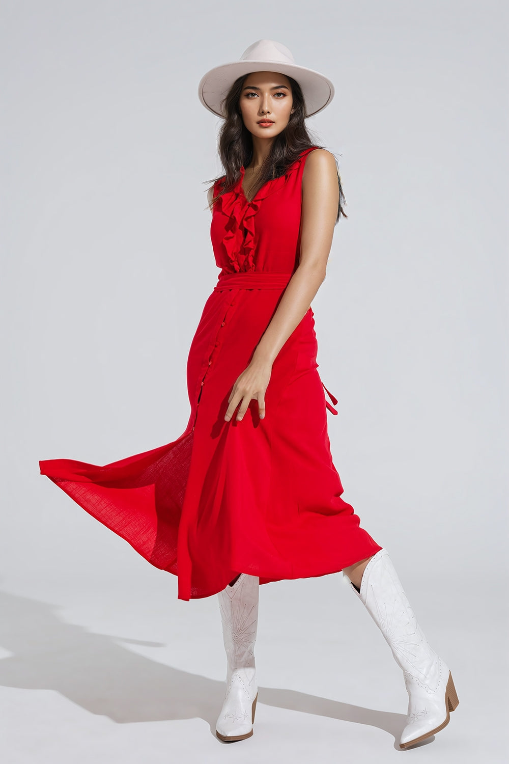 vestido comprido vermelho com folho e pormenor de botões