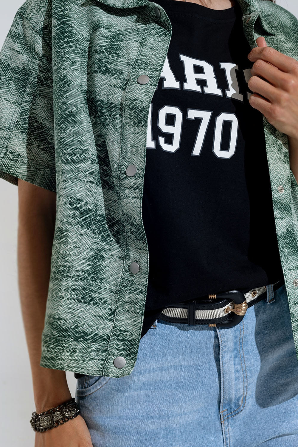Camisa pólo com botões em verde Tie Dye