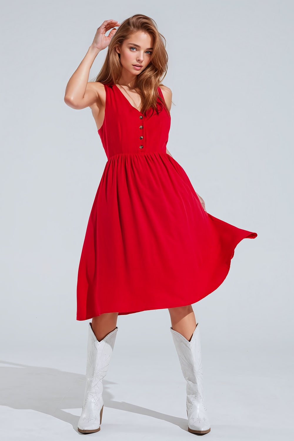 Vestido vermelho com pormenor de botões