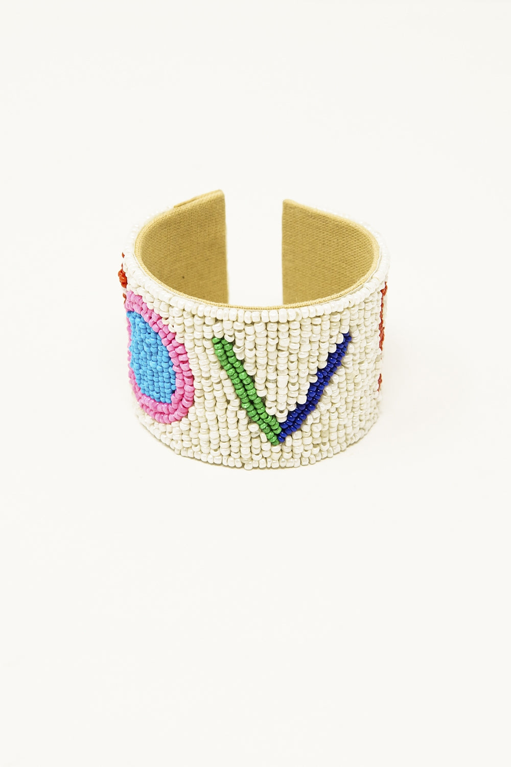 Pulseira de contas abertas em branco com LOVE