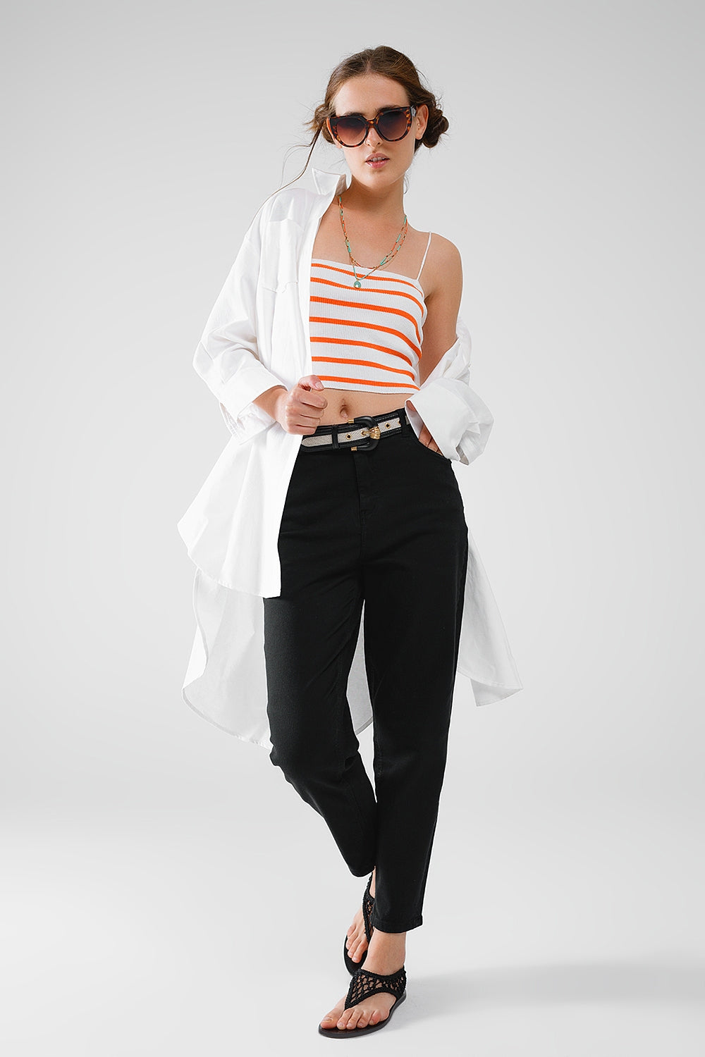 Top às riscas branco e laranja com decote quadrado