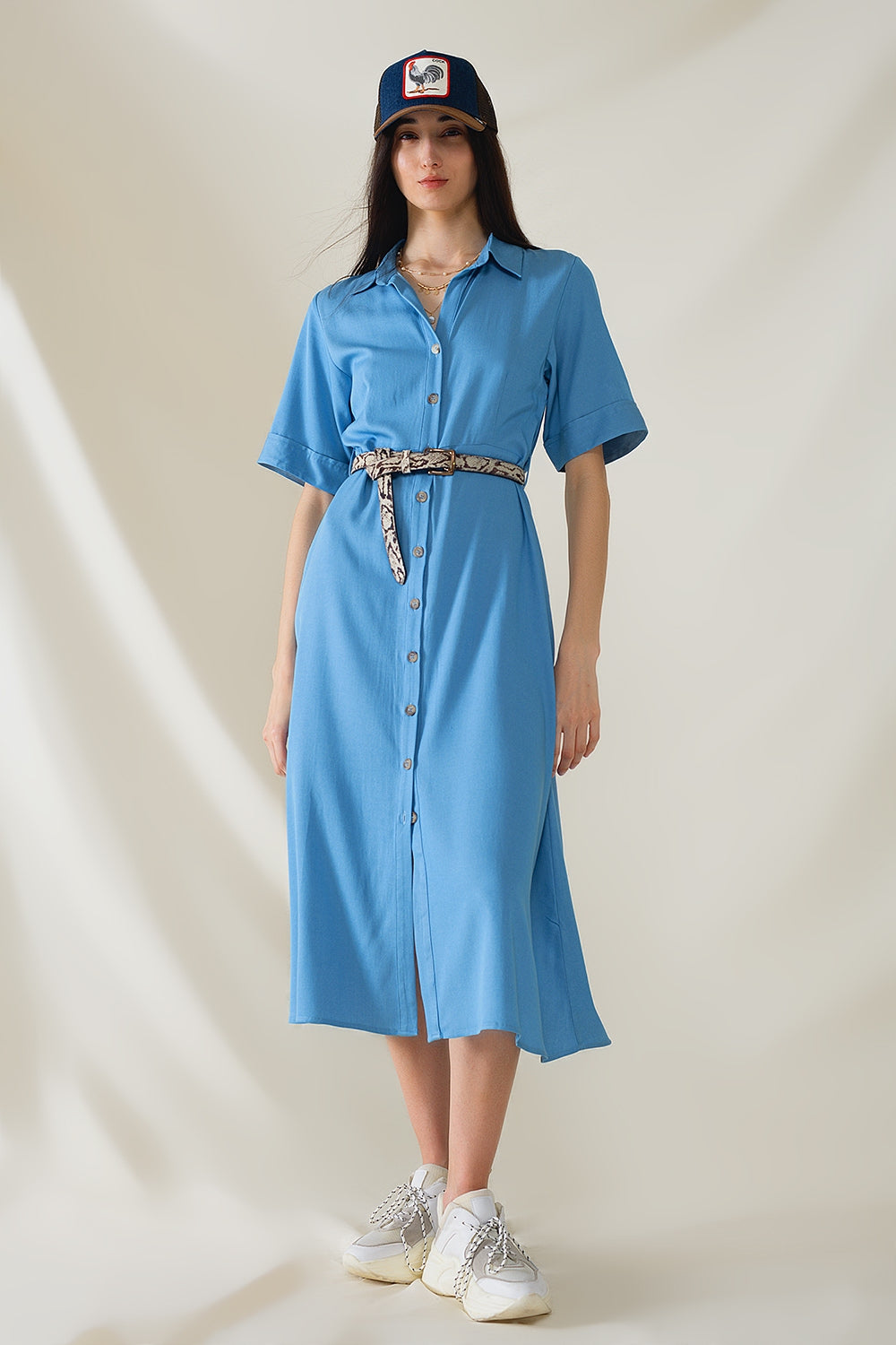 Vestido de camisa maxi azul com gola polo