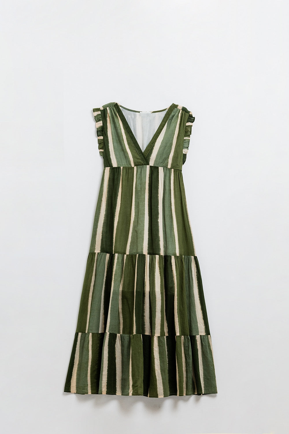 Vestido maxi com decote em V e saia em camadas em verde às riscas Tie-dye