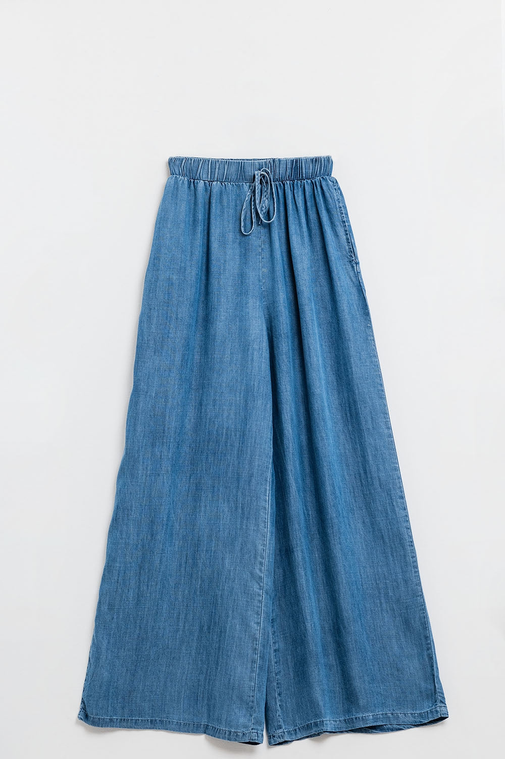 Calças em tencel fluidas de perna larga estilo ganga azul
