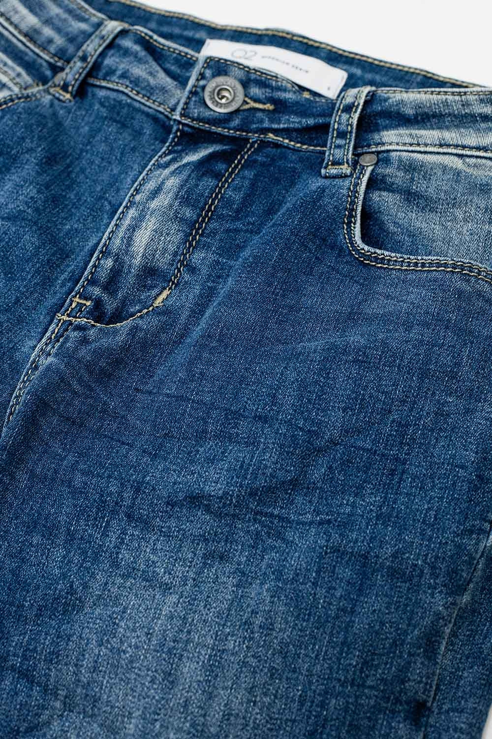 Calças de ganga Skinny de Lavagem Média e Elásticos