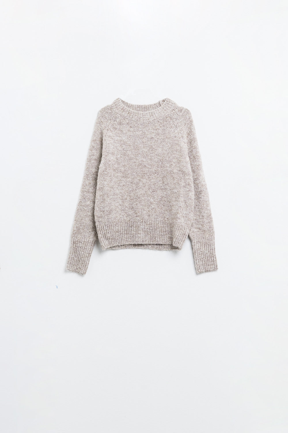 Camisola básica de malha com gola redonda cor bege