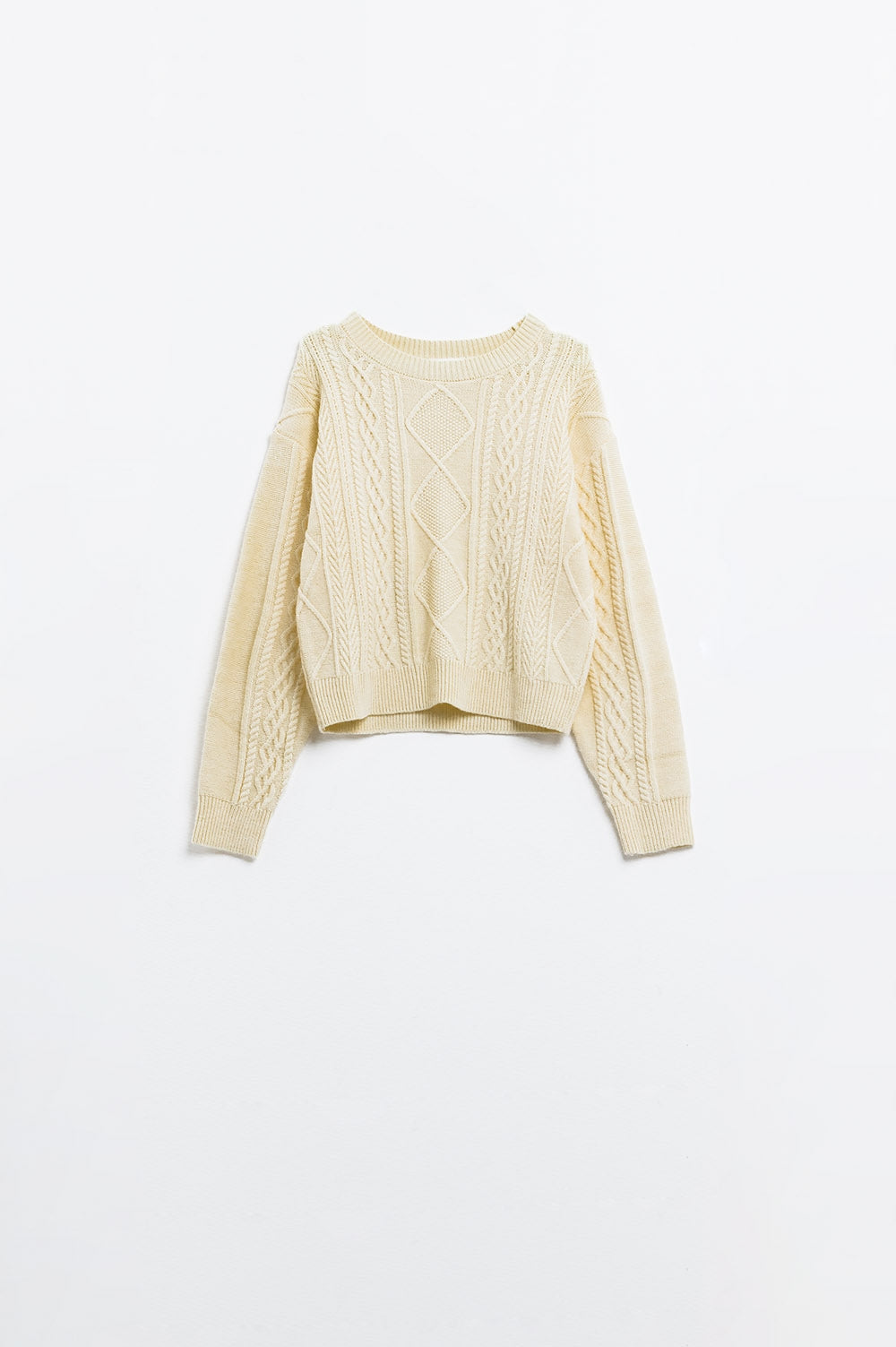 Camisola de malha macia creme com padrão de cabos