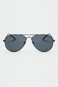 Retro Aviator SunglassesWith Smoke Lense em preto