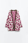 Casaco com estampado de leopardo rosa e lã